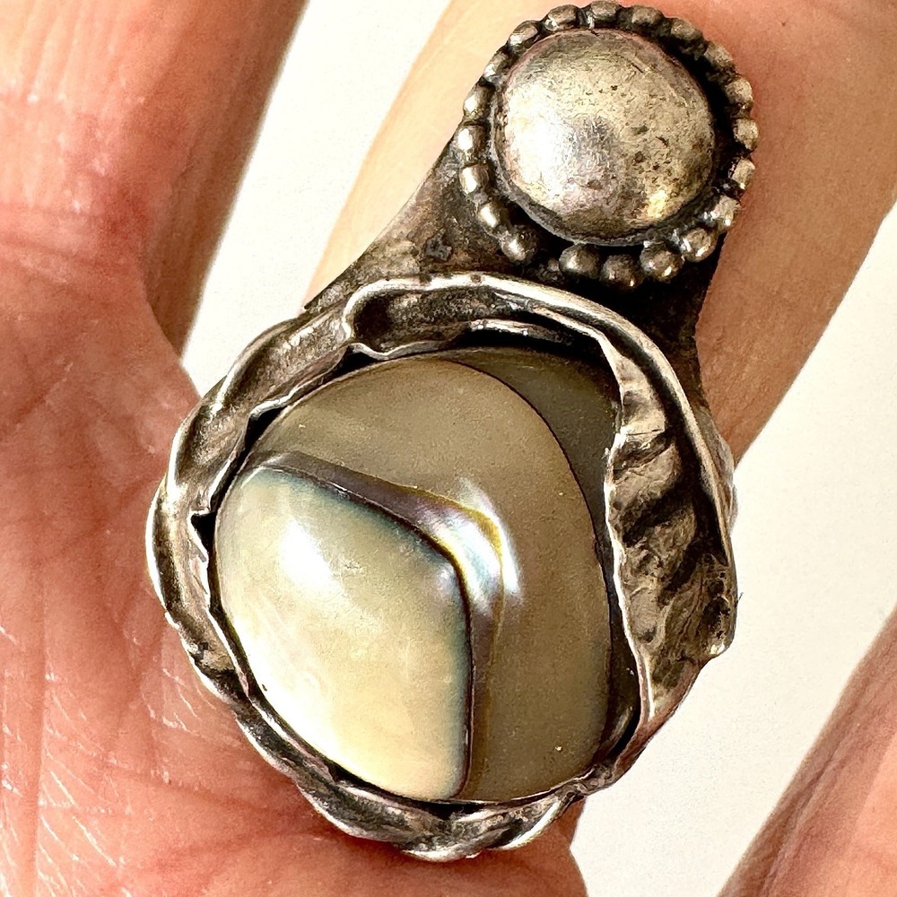 Old Unique Navajo Abalone Shell Ring‎ Sz 6.5 Sterling VTG 7.3g VTG Scalloped 60s